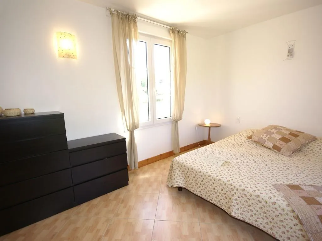 Modern Holiday Home With Private Pool Loubressac Γαλλία